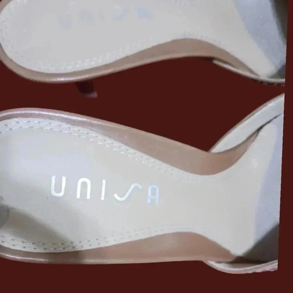 Unisa toe open back pump short kitten heels camel color size 5.5 - Picture 6 of 8